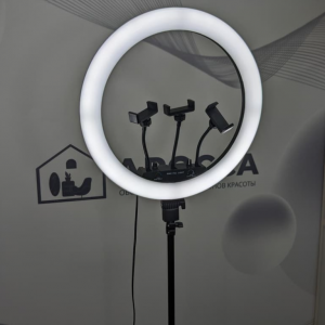 Кольцевая лампа