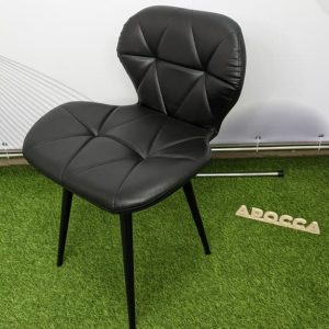 Стул клиента "Ракушка" на ножках, любой цвет