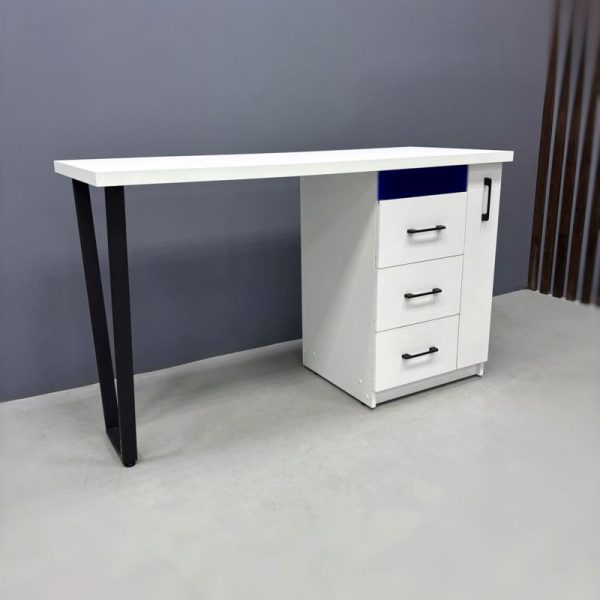 Стол для маникюра