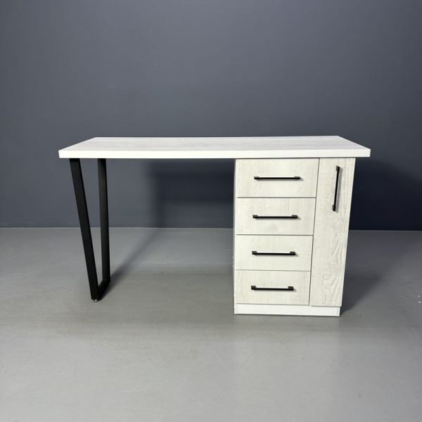 Стол для маникюра