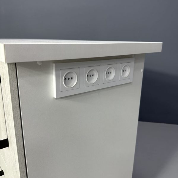 Стол для маникюра