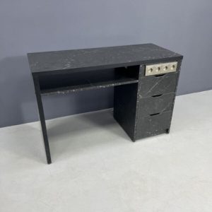 Стол для маникюра