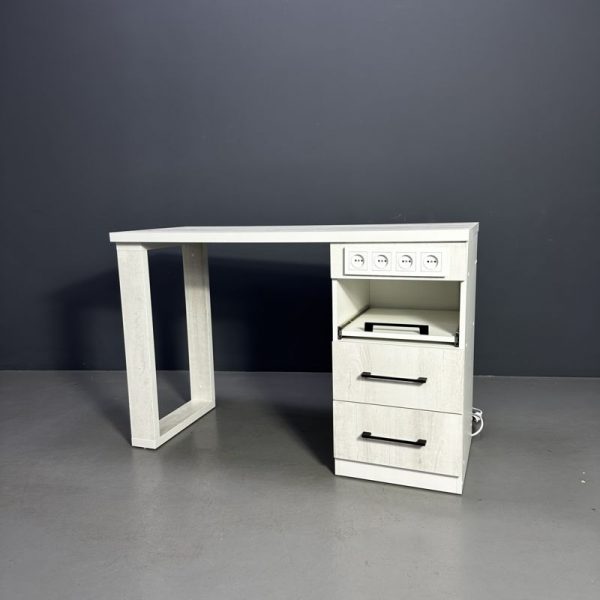 Стол для маникюра