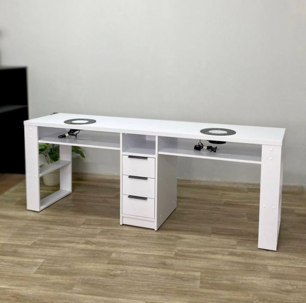 Стол для маникюра