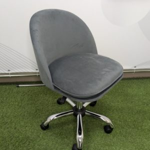 Стул Альта на колёсах