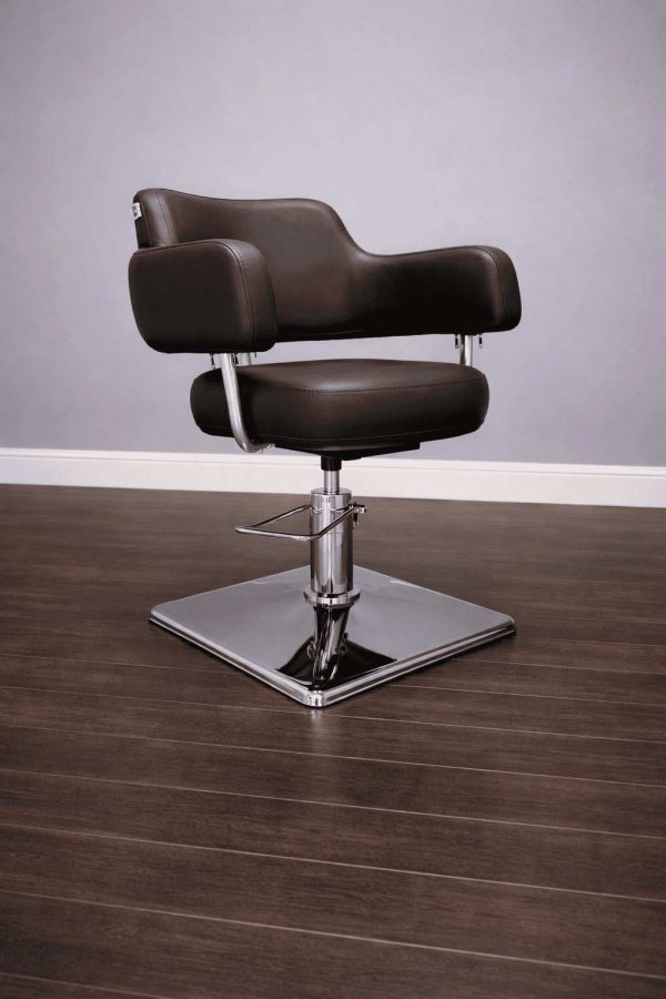 Кресло парикмахерское “Сатурн”