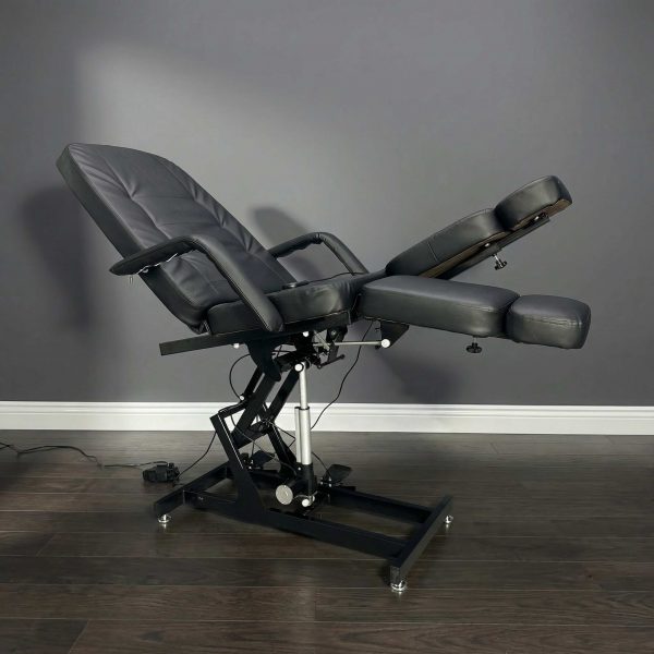 Кресло педикюрное “ЭЛЕГАНТ-1 MAXI