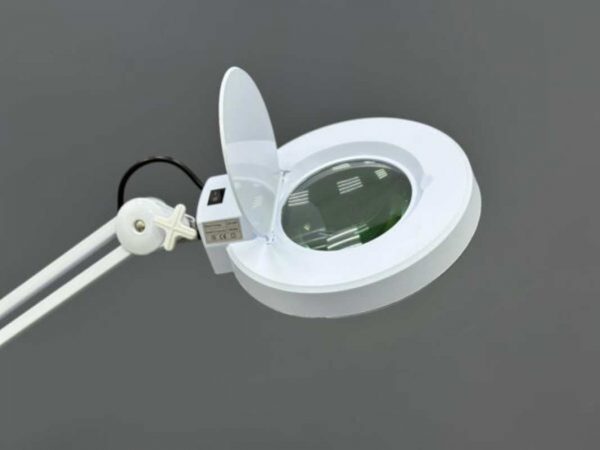 Лампа-лупа на струбцине LED К-5