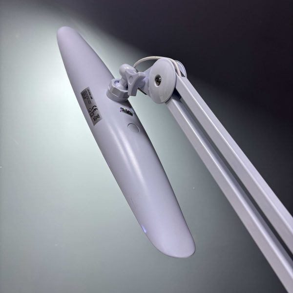 Лампа настольная бестеневая ТН-LED 500