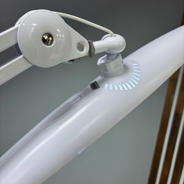 Лампа настольная бестеневая ТН-LED 500