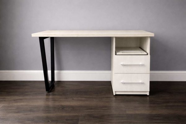 Маникюрный стол “Лофт”