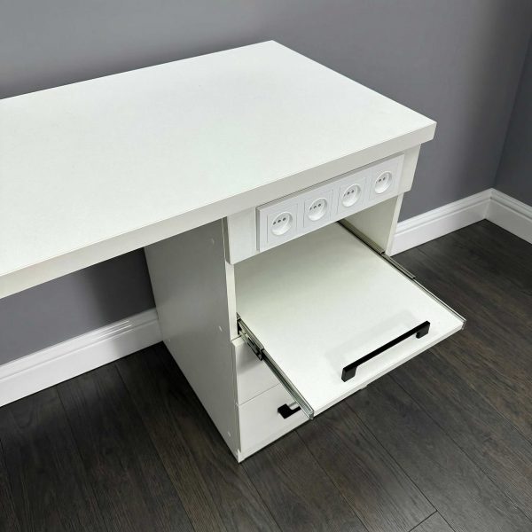 Маникюрный стол “Loft ultra”