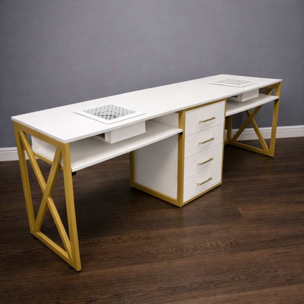 Маникюрный стол на два мастера 1