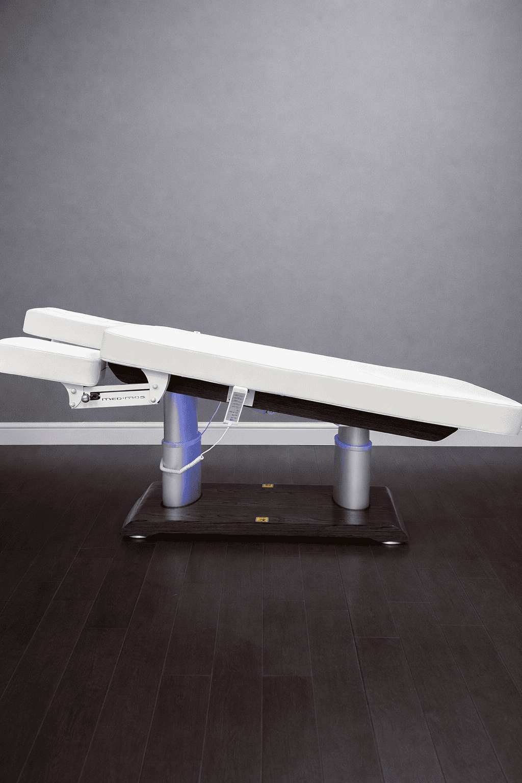 Массажный стол электрический 4 мотора ММКМ-2 КО159Д