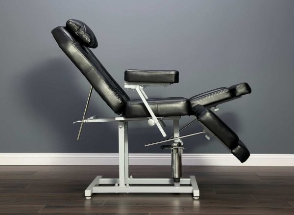 Педикюрное кресло Шарм с углом наклона сидения