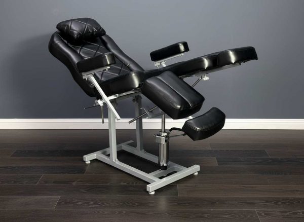 Педикюрное кресло Шарм с углом наклона сидения