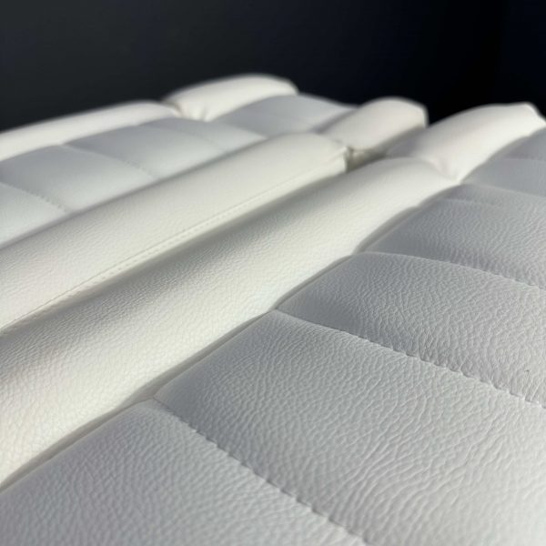 Педикюрное кресло Vegas на колесах