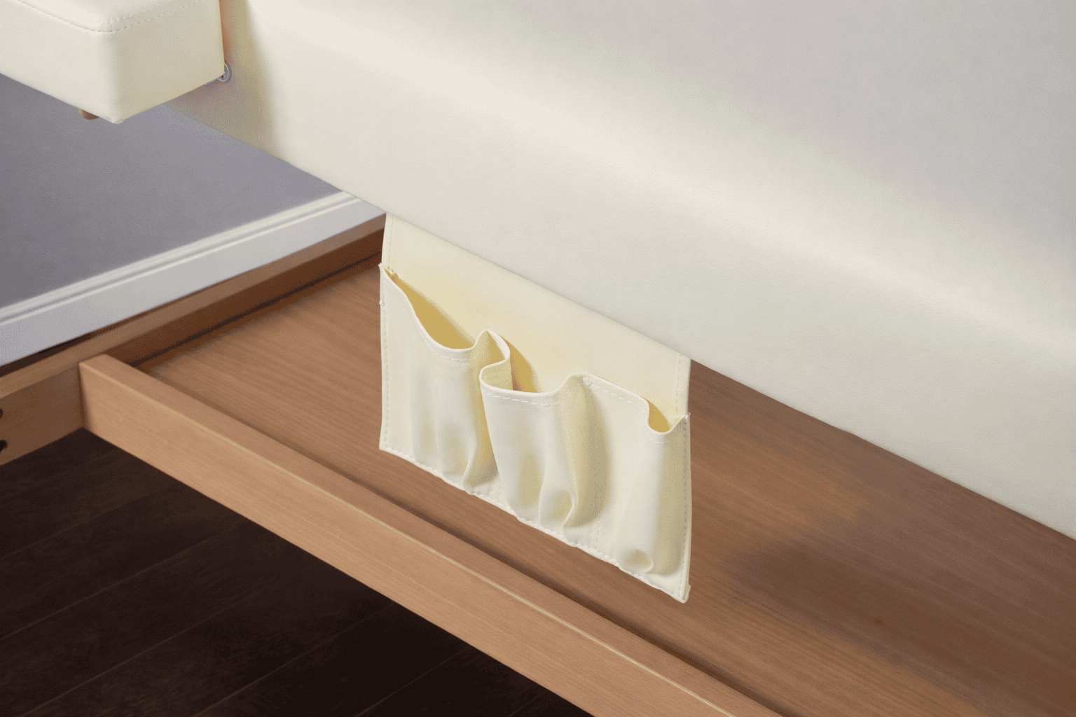 Стационарный массажный стол деревянный FIX-MT2