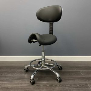 Стул мастера седло