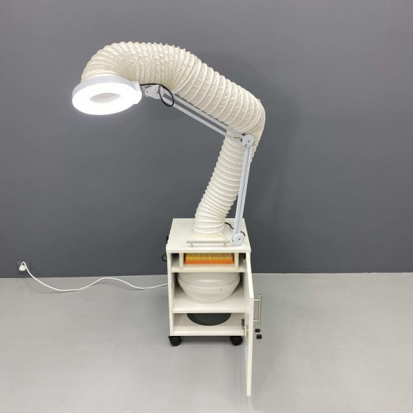 Вытяжка для маникюра и педикюра с лампой премиум “VC-AIR-3”