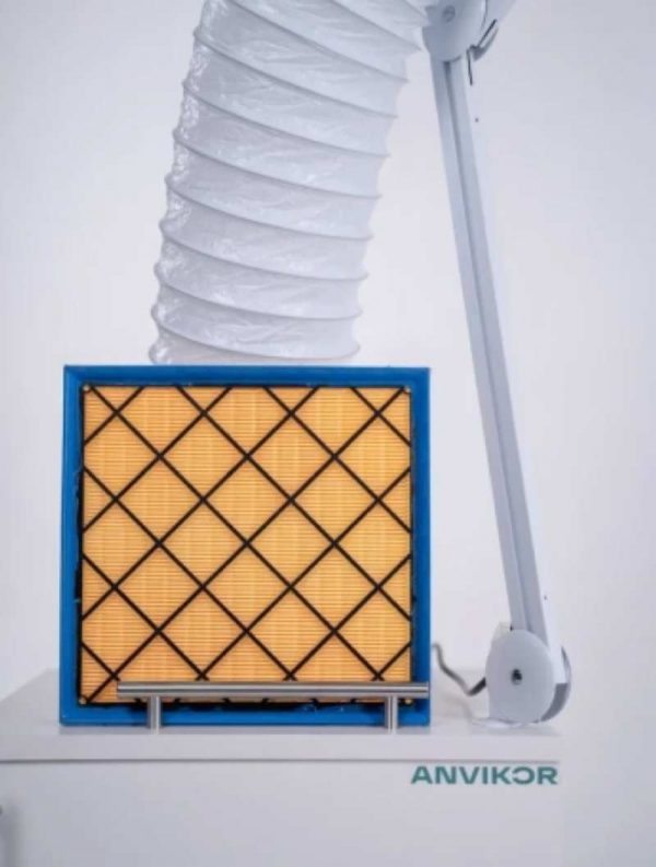 Вытяжка для маникюра и педикюра с подсветкой стандарт “VC-AIR-1”